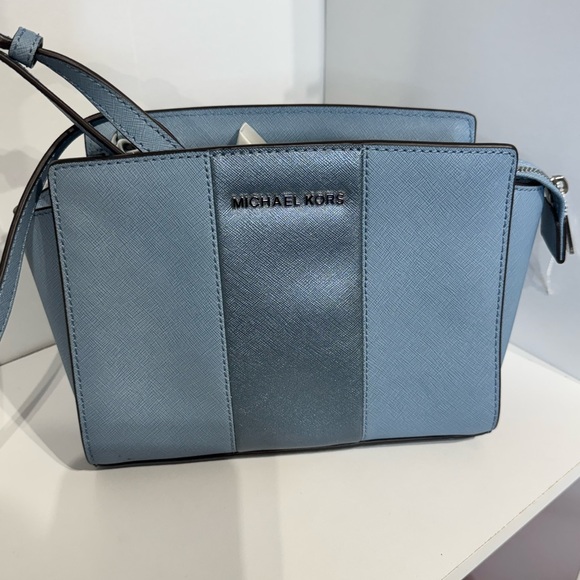 Michael Kors Light Blue Crossbody Bag - Picture 1 of 4